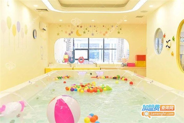 婴幼儿童游泳馆加盟