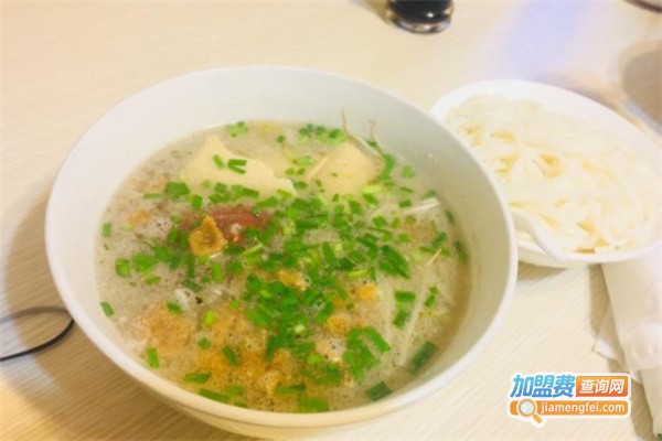 山之巅过桥米线加盟