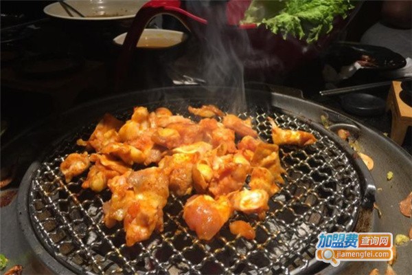 热碳烤肉加盟