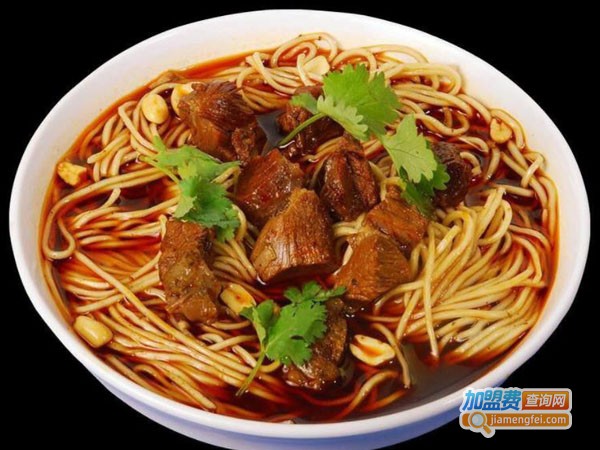 新农秘制牛肉面加盟费