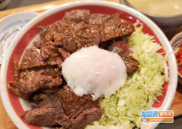 有一家烤肉丼饭加盟