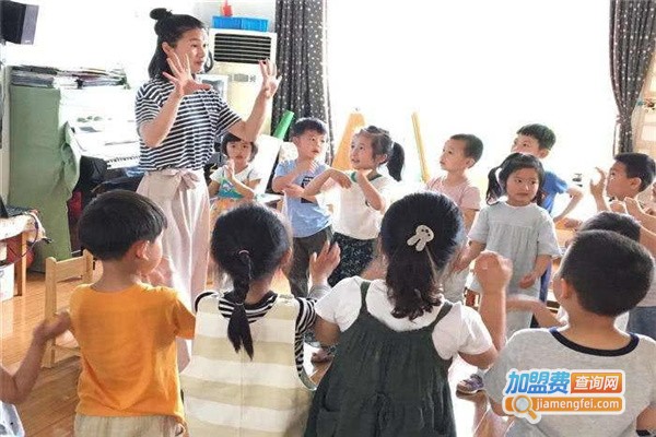 春天幼儿园加盟
