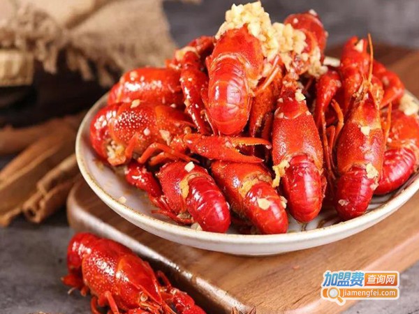 侯子龙虾加盟费