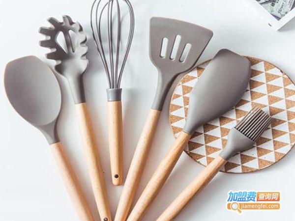 宜居蓝爵厨具加盟费