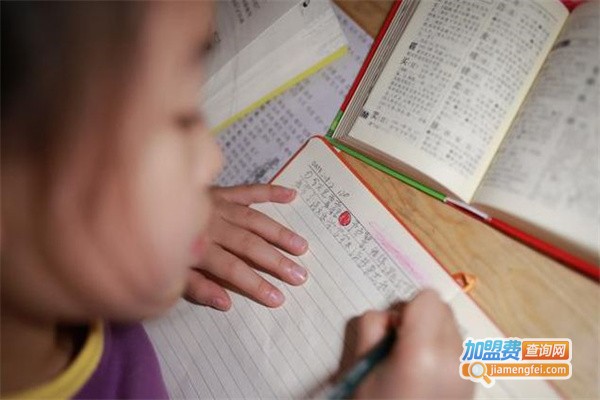 小学生作文机构加盟
