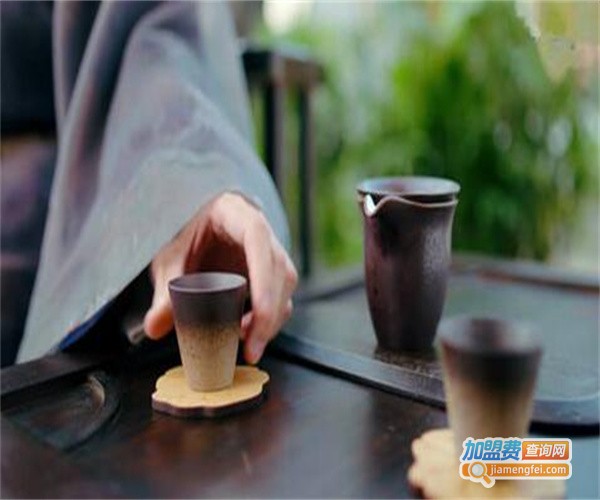 趁乐喝茶