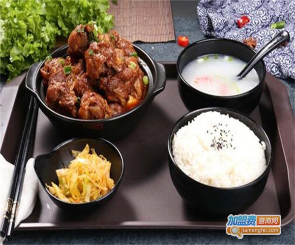 酱骨哥酱骨米饭加盟费