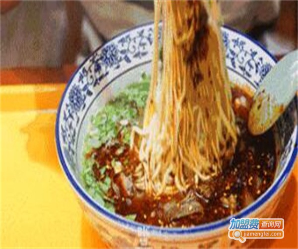 牛上牛牛肉面加盟费