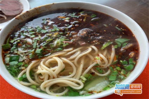 范老三牛肉面加盟
