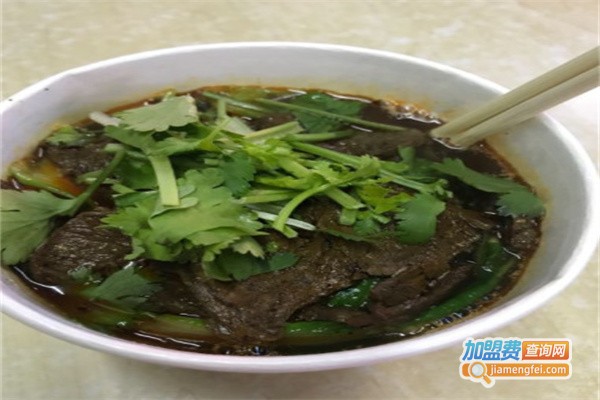 聚香隆美食城加盟