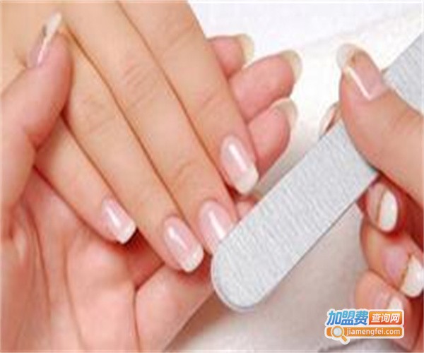 中靓洋美甲加盟