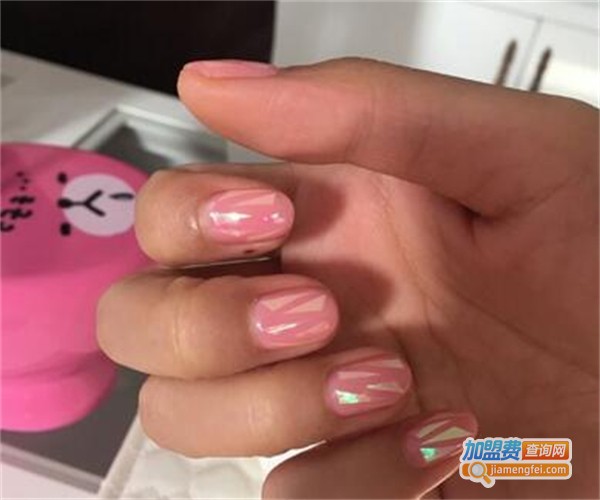 妮楚美甲加盟费