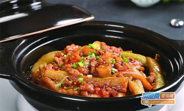 滋味上煲仔饭加盟