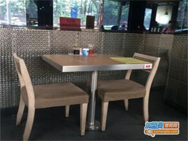 品味茶餐厅加盟费