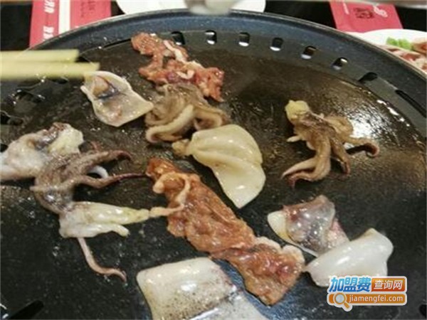 红高粱烤肉加盟费