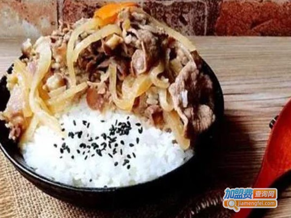 练萍锡纸诱惑肥牛饭加盟费