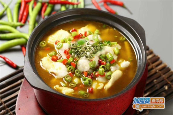 酸小哥石锅酸菜鱼加盟费