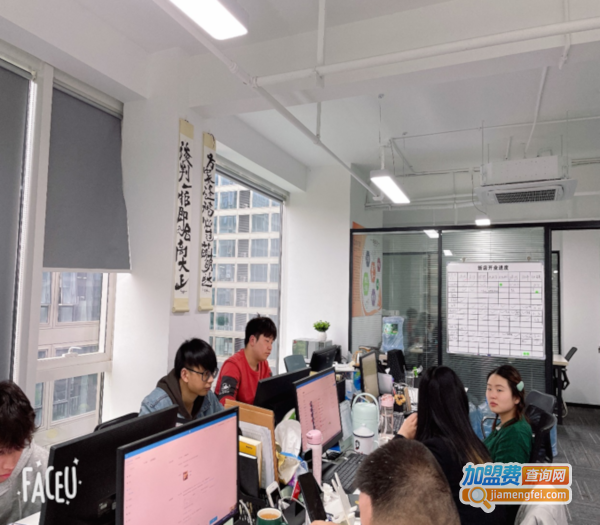 深夜的喵烧烤加盟费