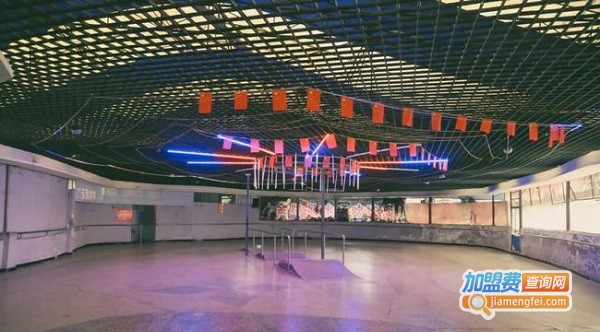 室内旱冰场加盟