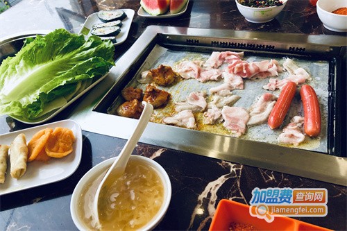众里寻她千百度自助烤肉加盟费