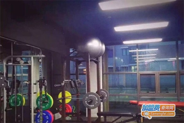 76号体能训练工作室加盟费