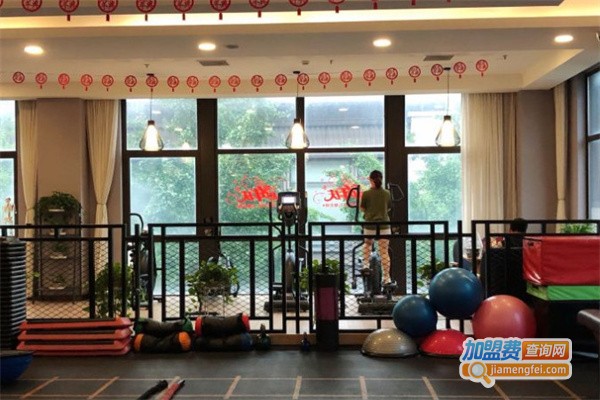 无限延伸健身工作室加盟费