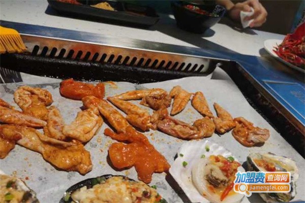 小花猪海鲜牛排烤肉自助加盟费