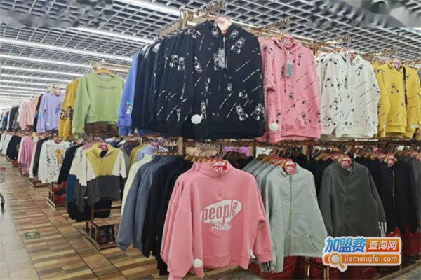 万客来服装超市加盟