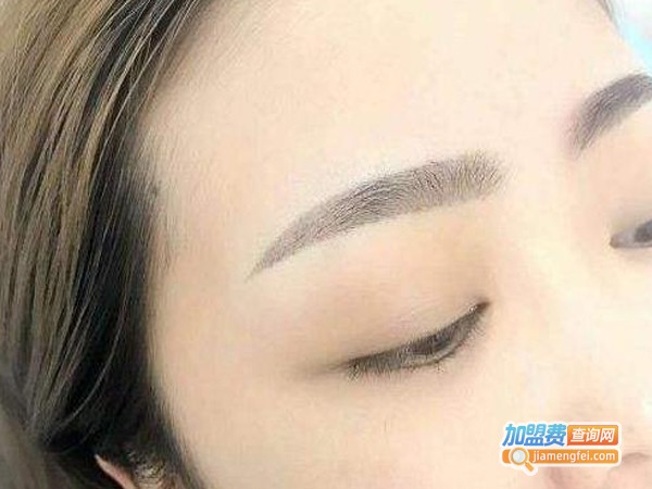 俏韩式定妆加盟费