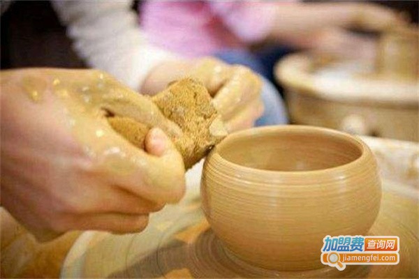 柒钥手工陶艺坊加盟费