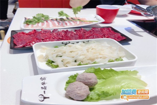 一品牛宴潮汕鲜牛肉火锅加盟费