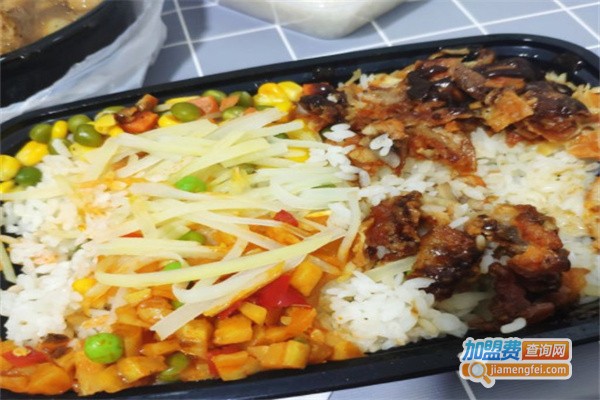 魔盒烤肉饭·脆皮鸡饭加盟