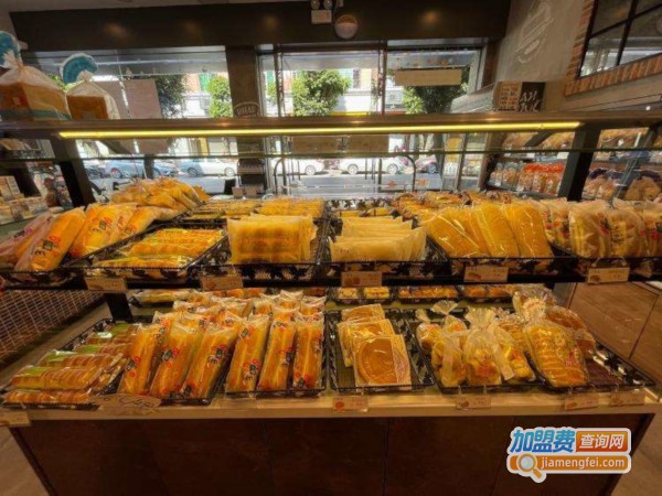 华之屋面包店加盟