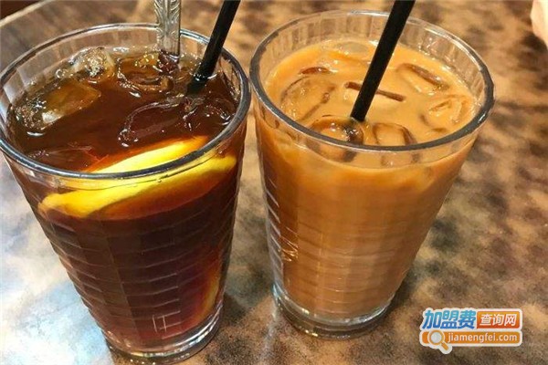 果小白奶茶店加盟费