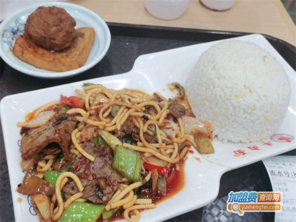 筋的亨牛肉拉面加盟费