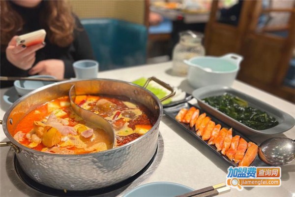 酸菜鸡火锅加盟费