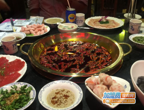 重庆巴食火锅加盟费