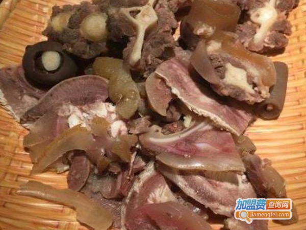 诗爷跷脚牛肉加盟费