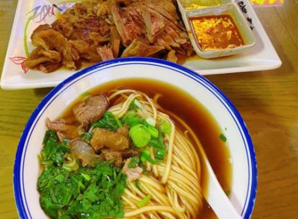 满族八旗牛肉面加盟费