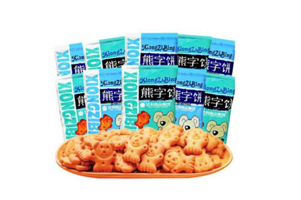 好吃屋零食量贩加盟费