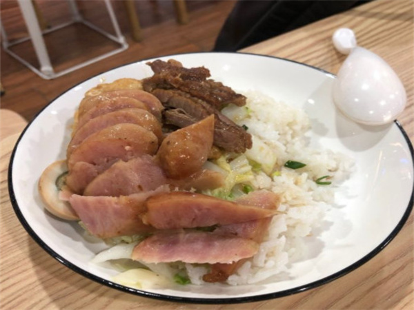 井记潮州猪脚饭加盟费