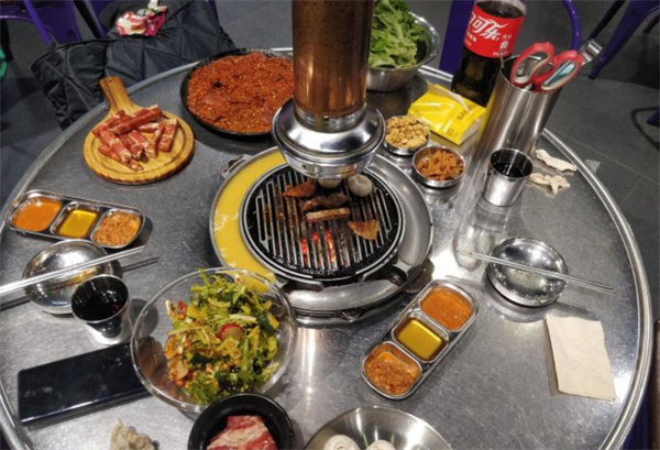 韩国首尔烤肉店加盟