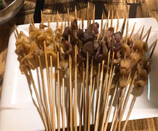 小哥哥烤的串加盟费