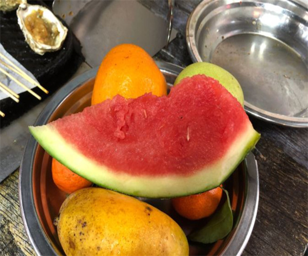 宫味渝自助烤肉加盟费