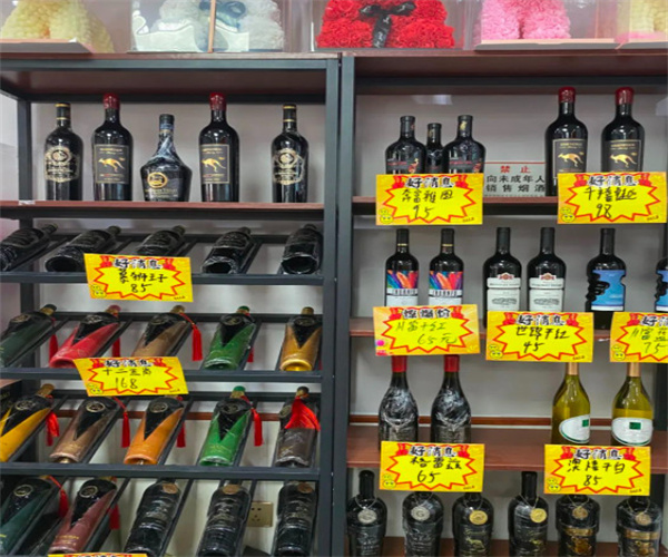杜小烁仓储折扣店加盟费