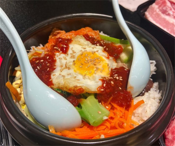 钱占里原味烤肉加盟费