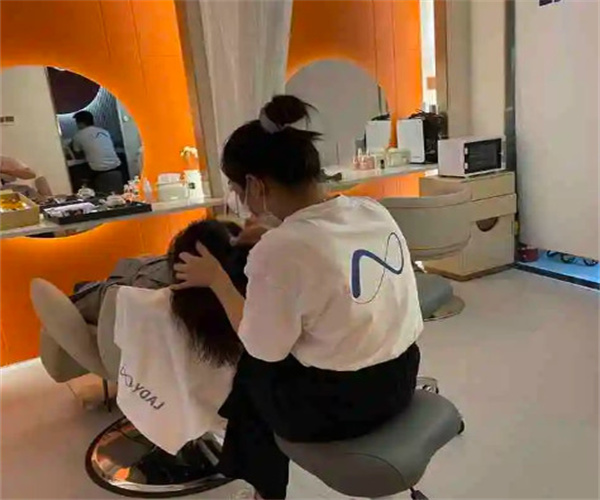ladyn养发加盟费