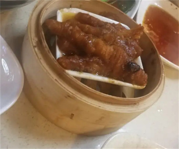 点点鲜港式茶餐厅加盟