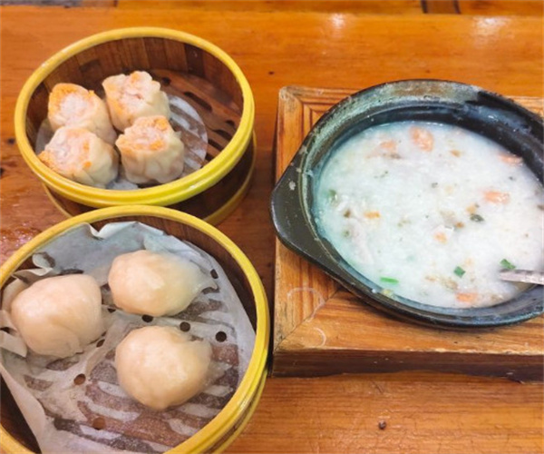 粥味鲜港式茶餐厅加盟