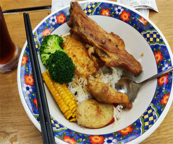 开笼雀茶餐厅加盟费